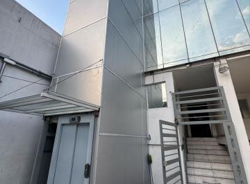 Oficina · 654m² · Edificio en Venta, Santa Cecilia, 654 m²