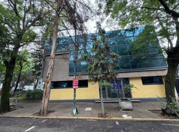 Oficina · 109m² · 1 Estacionamiento · Oficina en Renta Napolés,109 m²