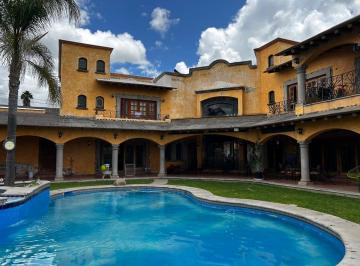 Casa · 1m² · 6 Recámaras · 10 Estacionamientos · Casa en Venta, Juriquilla, 6 Recamaras