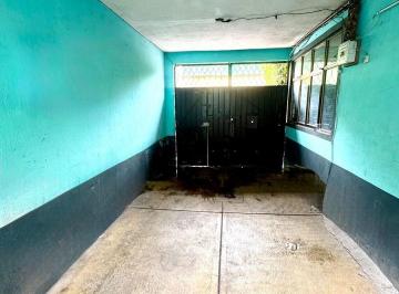 Casa · 125m² · 4 Recámaras · 2 Estacionamientos · Casa en Venta, Lomas de San Lorenzo, 4 Recamaras