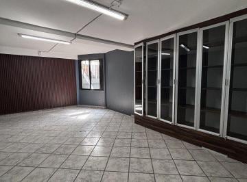Local comercial · 110m² · Local en Renta, Periférico, 110 m²