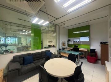 Oficina · 5090m² · 20 Estacionamientos · Edificio en Venta, Cervecería Modelo, 3,936 m²