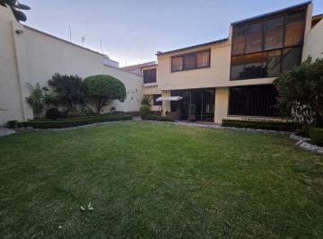 Casa · 360m² · 3 Recámaras · 3 Estacionamientos · Casa en Venta, Mayorazgos del Bosque, 3 Recamaras