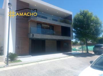 Casa de 4 habitaciones, San Andrés Cholula · Venta de Casa en Lomas de Angelopolis