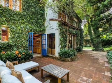 Casa de 4 habitaciones, La Magdalena Contreras · Exclusiva Casa en San Ángel con Gran Terreno y Tecnología Sustentable