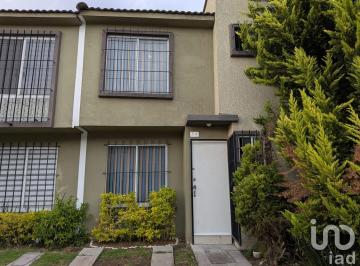 Casa · 84m² · 3 Recámaras · 1 Estacionamiento · Casa en Venta en Punta Palermo, Tecamac Estado de Mexico