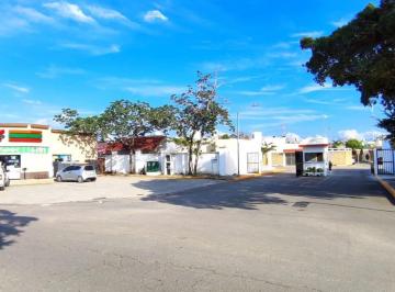 Casa · 168m² · 3 Recámaras · 1 Estacionamiento · Casa en Playa del Carmen