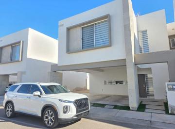 Casa de 4 habitaciones, Mexicali · Excelente Propiedad en Renta, Zona Dorada, 4 Recamaras