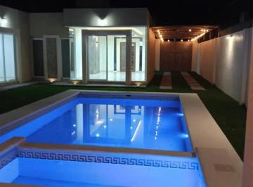 1 · Casa en Venta con Jacuzzi en Av Paraíso Tlahuica, Ayala