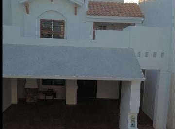 Casa · 150m² · 3 Recámaras · 2 Estacionamientos · Casa en Stanza Toscana