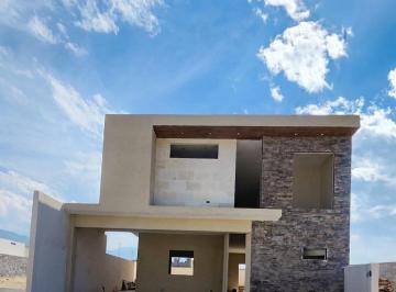 Casa · 240m² · 3 Recámaras · Casa en Arteaga