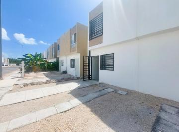 Casa · 82m² · 2 Recámaras · 1 Estacionamiento · Casa Sin Muebles en Porto Alto Playa del Carmen