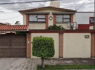 Casa de 4 habitaciones, Naucalpan de Juárez · Casa en Sabino Naucalpan de Juárez en Venta Hipotecaria