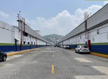Bodega comercial · 2576m² · Bodega Industrial en Renta en Tlalnepantla en Parque Industrial