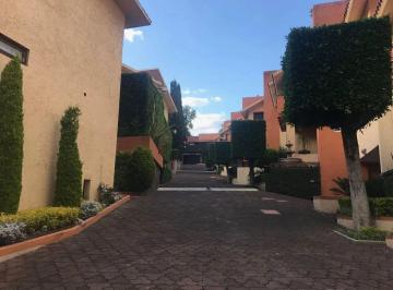 Casa en condominio · 385m² · 3 Recámaras · 4 Estacionamientos · Casa en Olivar de Los Padres