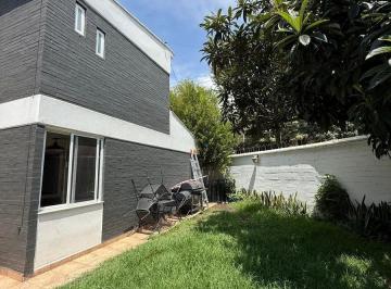 Casa · 200m² · 3 Recámaras · 4 Estacionamientos · Venta Casa Prados de Coyoacán, Coyoacán con Jardín