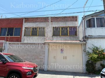 Casa de 4 habitaciones, Venustiano Carranza · Casa en Venta, Colonia Jardín Balbuena, Ciudad de México.