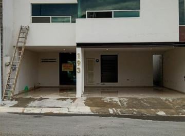 Casa de 4 habitaciones, Santiago · Casa en Renta en Amorada Privada Residencial, Santiago, Nuevo Leon.
