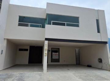 Casa de 4 habitaciones, Santiago · Casa en Renta en Amorada Privada Residencial, Santiago, Nuevo Leon.