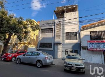 Edificio , Venustiano Carranza · Edificio en Venta en Merced Balbuena, Venustiano Carranza