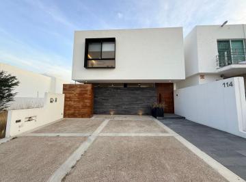 Casa de 3 habitaciones, Querétaro · Casa con 277 m² Superficie de Terreno y 3 Recámaras en Venta en Cumbres del Lago