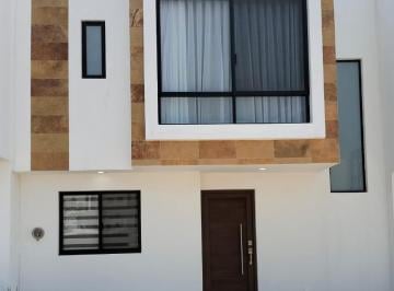 Fachada · Casa Nueva en Venta en San Isidro Juriquilla Amenidades Diferentes