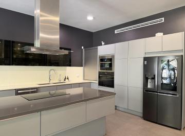 Casa · 859m² · 5 Recámaras · 4 Estacionamientos · Casa de Lujo en Venta, Los Cristales, Monterrey Nl