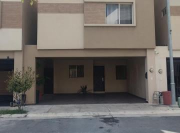 Casa · 240m² · 3 Recámaras · 2 Estacionamientos · Casa de 3 Niveles en Renta Equipada y Amueblada en Residencial Valterra, Apodaca