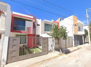 Casa de 3 habitaciones, Zacatecas · Bonita Casa en Colinas del Padre a Solo 10 Min del Parque La Encantada