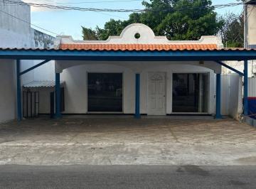 Local comercial , Mérida · Casa Comercial Sobre Av Circuito Colonias, a 1 Cuadra de Av Correa Rachó