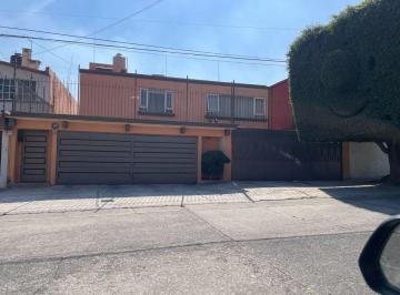 Casa de 3 habitaciones, Naucalpan de Juárez · Casa en Renta en Ciudad Satélite, Naucalpan de Juárez, Edo. Mex.