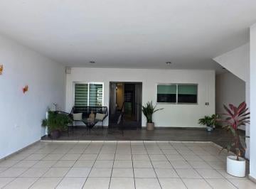 Departamento de 3 habitaciones, Mazatlán · Departamento en Renta Planta Baja Amueblado en Toreo