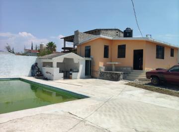 Casa de 2 habitaciones, Yautepec · Casa con Alberca en Yautepec, Morelos