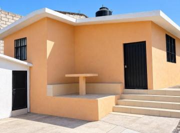 Casa · 110m² · 2 Recámaras · 6 Estacionamientos · Casa con Alberca en Yautepec, Morelos