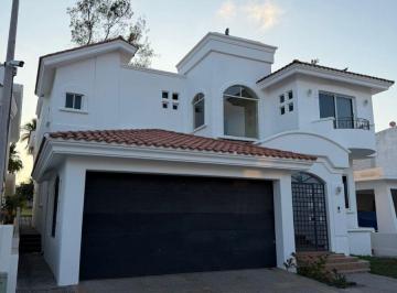 Casa de 3 habitaciones, Mazatlán · Casa en Renta El Cid
