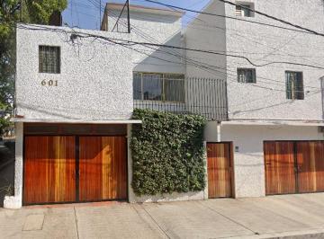 Casa de 4 habitaciones, Gustavo A. Madero · Casa en Venta en Boyacá 601, Valle del Tepeyac, Gustavo A. Madero, Ciudad de México.
