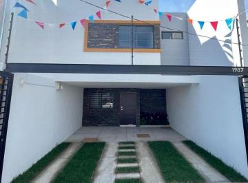 Casa de 3 habitaciones, Guadalajara · Casa Totalmente Nueva por El Mercado de Abastos Guadalajara