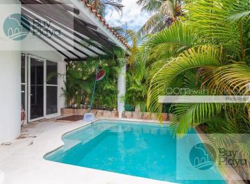 Casa en Venta de 4 habitaciones Playa del Carmen · Casa in Playa del Carmen