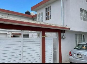 Casa de 3 habitaciones, Huamantla · Se Renta Casa Amueblada en Huamantla, en Recinto Ferial