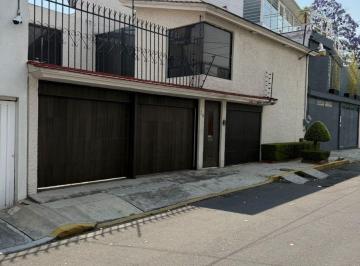 Casa de 3 habitaciones, Alvaro Obregón · Casa en Renta / 322 m² / Jardín / 3 Estacionamientos