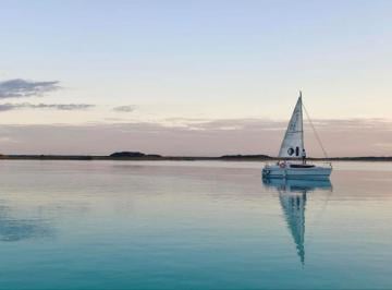 Terreno / Lote , Othón P. Blanco · Lote con Frente a La Laguna de Bacalar - Venta