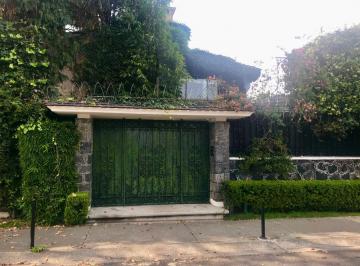 Casa · 450m² · 3 Recámaras · 4 Estacionamientos · Casa en Jardines del Pedregal