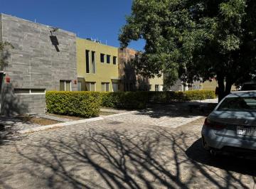 Casa en condominio de 2 habitaciones, El Salto · Tu Casa Ideal a 2 Minutos del Aeropuerto: 2 Recámaras, 80 m² en Una Privada en San José del Quince