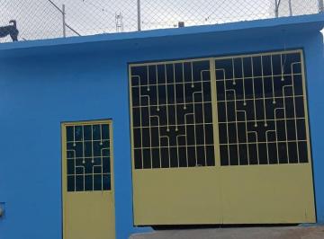 Casa de 2 habitaciones, Morelia · Casa a La Venta en Camponubes