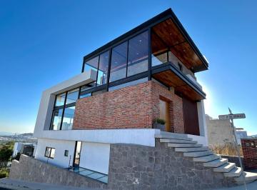 Casa de 3 habitaciones, Querétaro · Residencia Rodas de Lujo en Venta en Lomas de Juriquilla