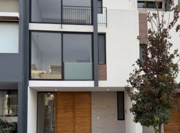 Casa de 3 habitaciones, Zapopan · Casa Vitana Residencial