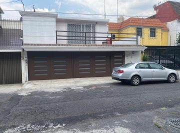 Casa de 3 habitaciones, Alvaro Obregón · Casa en Venta en Lomas de Tarango