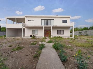 Quinta de 3 habitaciones, Ciénega de Flores · Quinta en Venta en Cienega de Flores