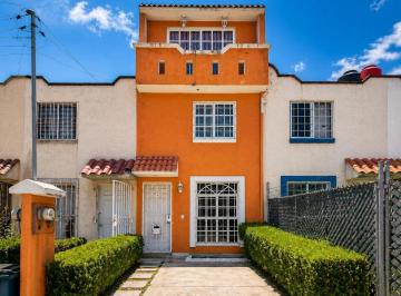 Casa de 3 habitaciones, Toluca · Casa en Venta, con Ampliación, Las Fuentes Independencia, Toluca, La Crespa