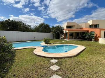 1 · Casa en Venta Al Norte de Merida, Yucatán Dzitya
